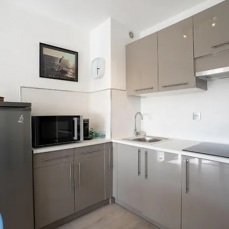 La Fregate-11 By Interhome