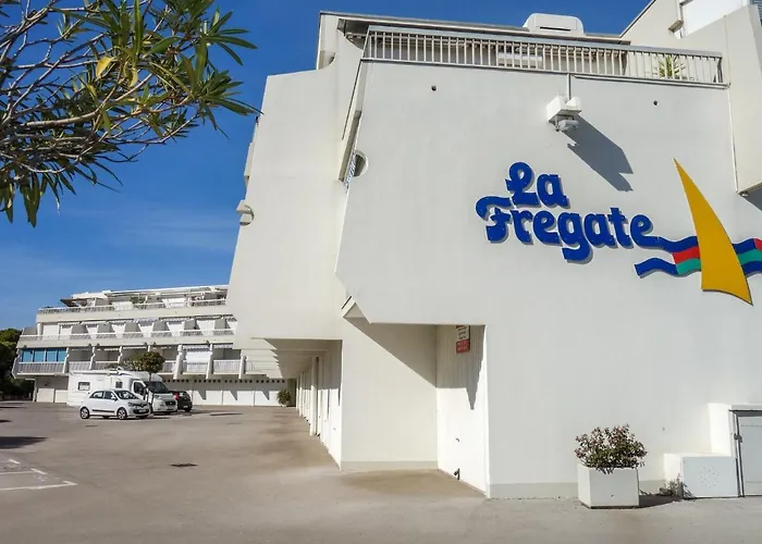 La Fregate-11 By Interhome * Le Grau-du-Roi