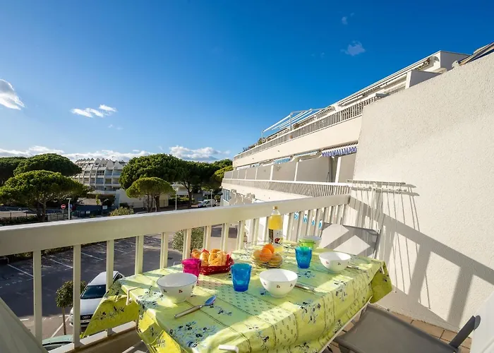 La Fregate-11 By Interhome * Le Grau-du-Roi